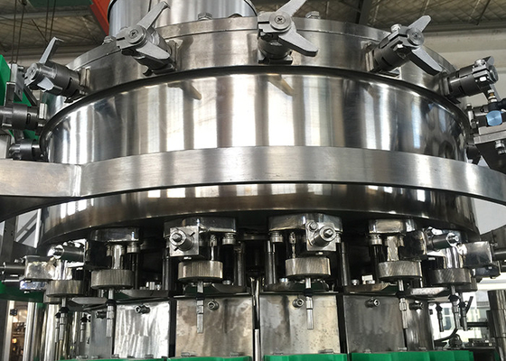 China High Filling Precision Carbonated Drink Bottling Machine 15000 Bottles /  Hour supplier