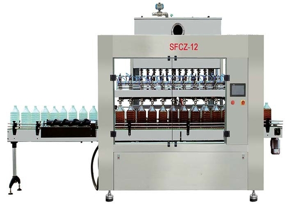 China CE Approval Water Bottle Filling Machine , Free - Running Liquid Filling Equipment supplier