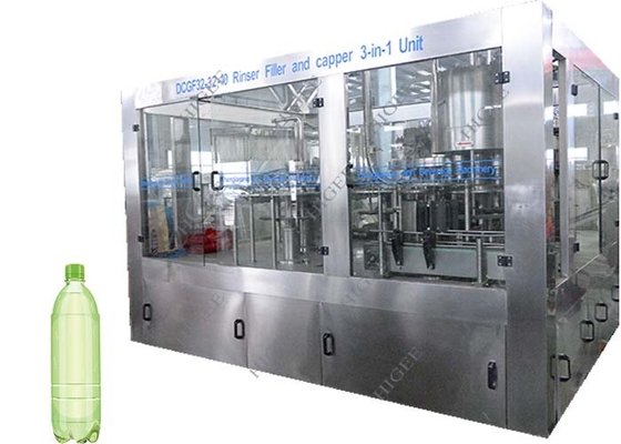 China Easy Operation Carbonated Beverage Bottling Equipment 11.2kw 24000bph Capacity supplier