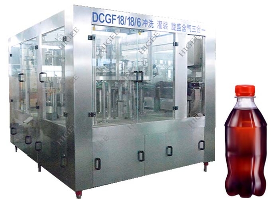 China Sus304 Material Carbonated Drink Filling Machine Durable 12 Mouths Warranty supplier