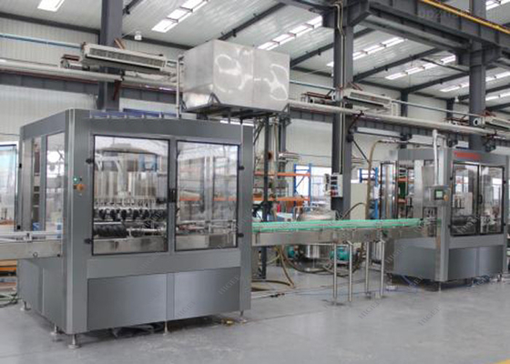 China Plastic PET Bottle Beverage Filling Machine , Carbonated Beverage Filler CE Certificated supplier
